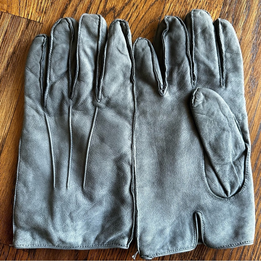 Men's Portolano Cashmere lined Gray Medium Leather Suede Gloves